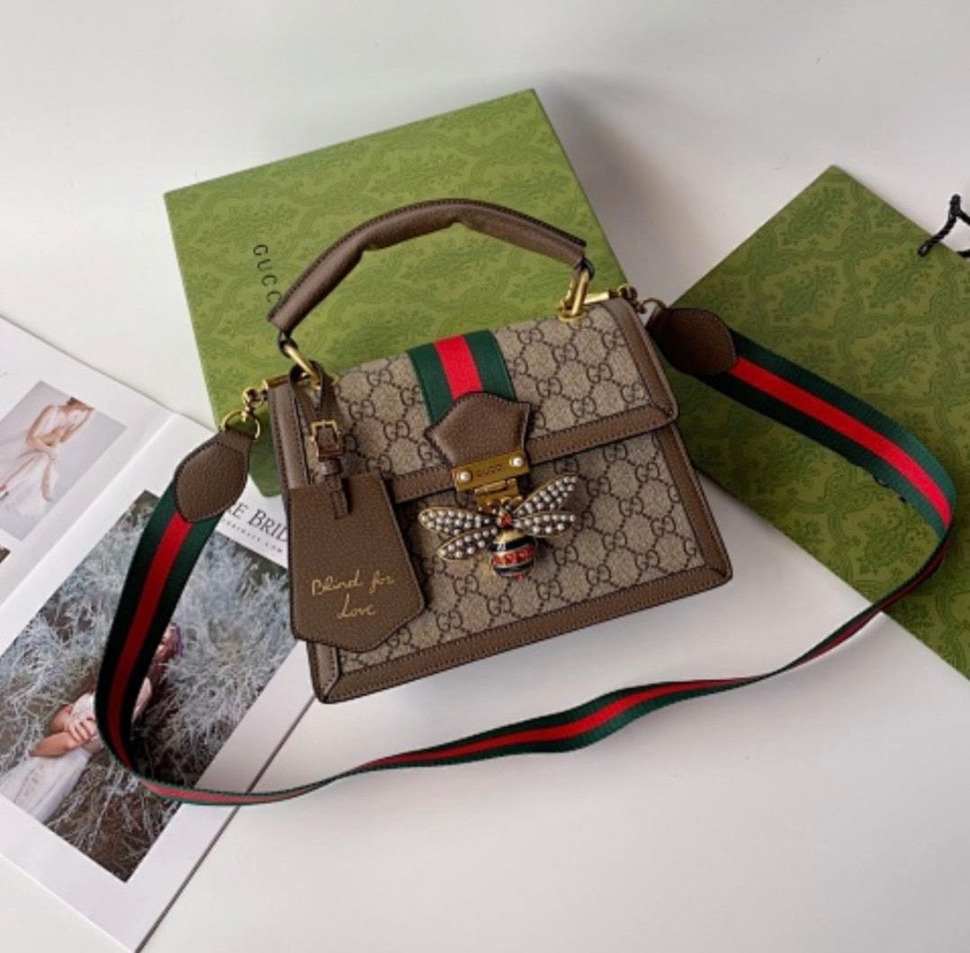 GG Supreme Monogram Small Queen Margaret