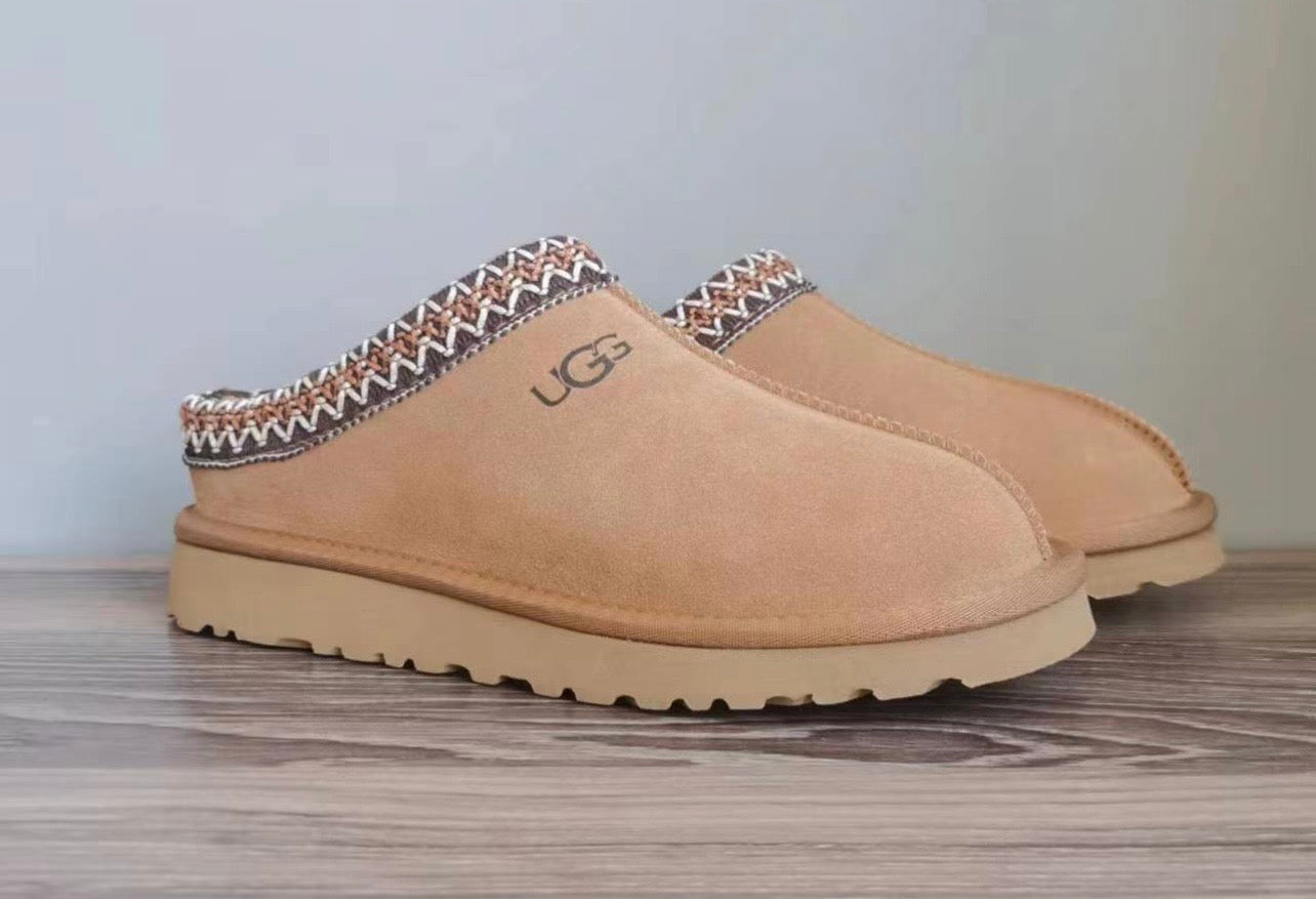Ladies Slip On Shoes