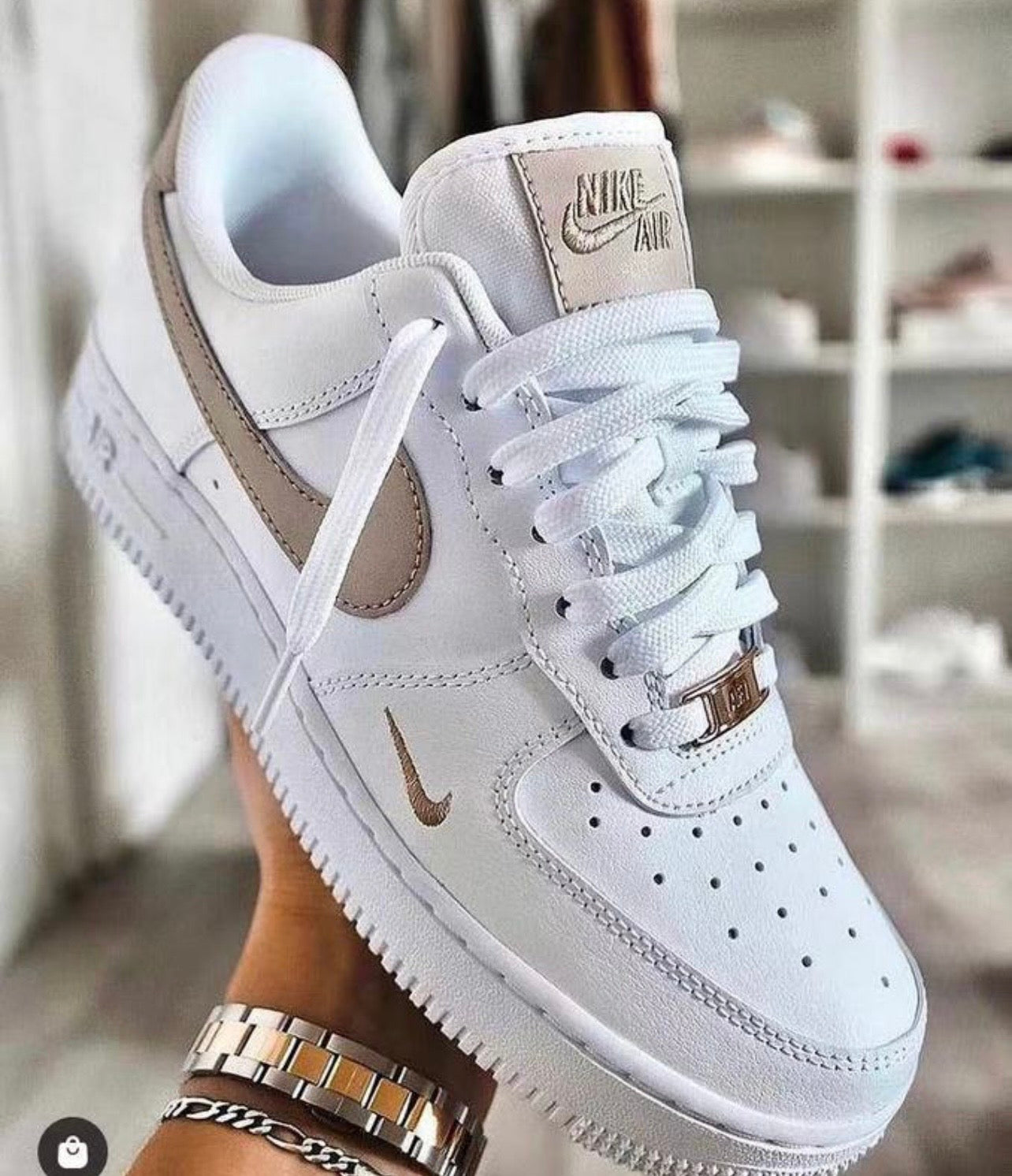 Ladies AF1 Sneaks